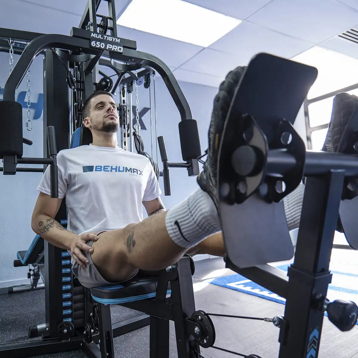 BEHUMAX - Máquina multifunción Multigym 650 PRO estación de musculación con 13 funciones y prensa de piernas para gimnasio en casa