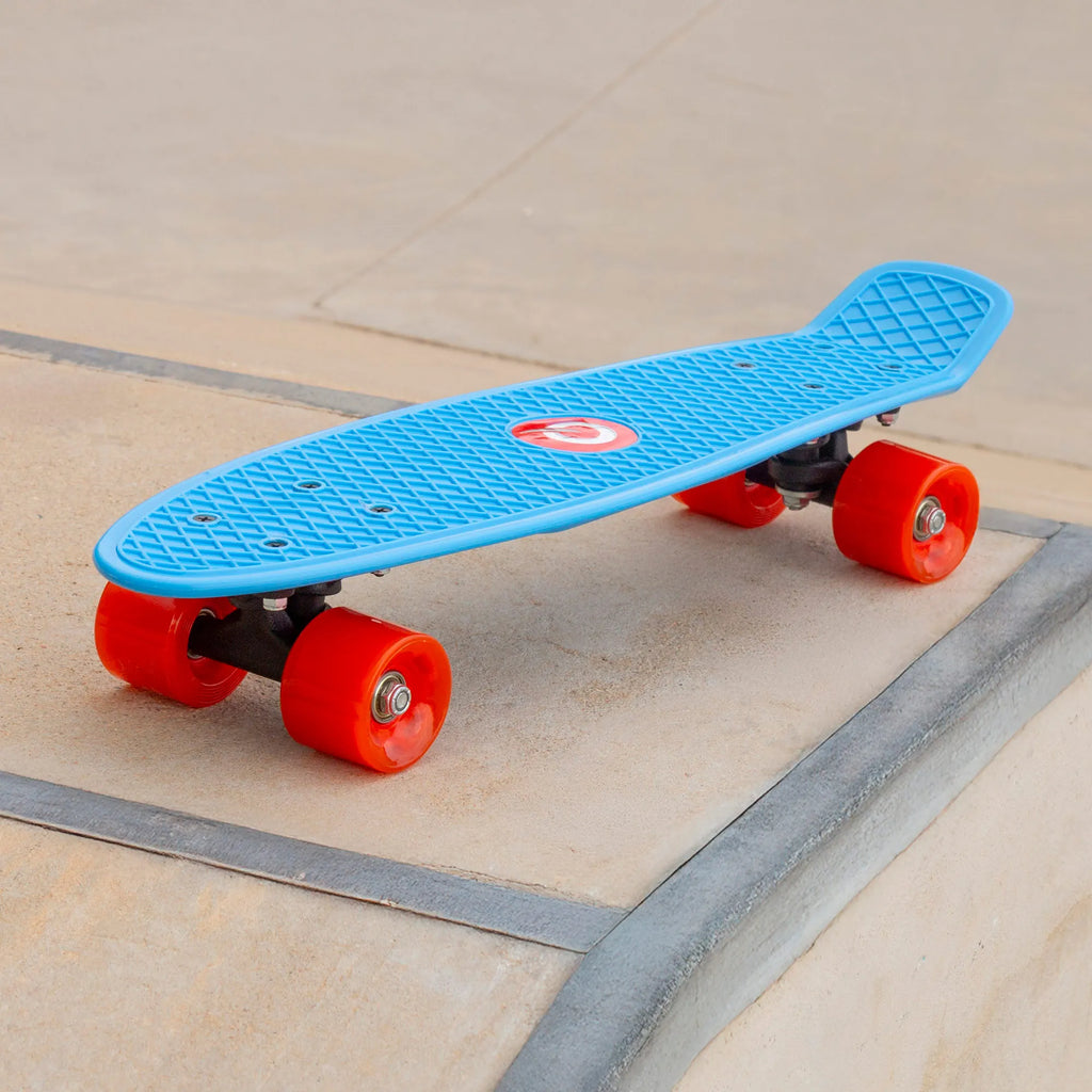 EVO - Monopatín infantil de 56 cm, base antideslizante color azul, 4 ruedas PVC rojas con luces, actividades exterior niños, ideal para jugar al aire libre, monopatines para niños