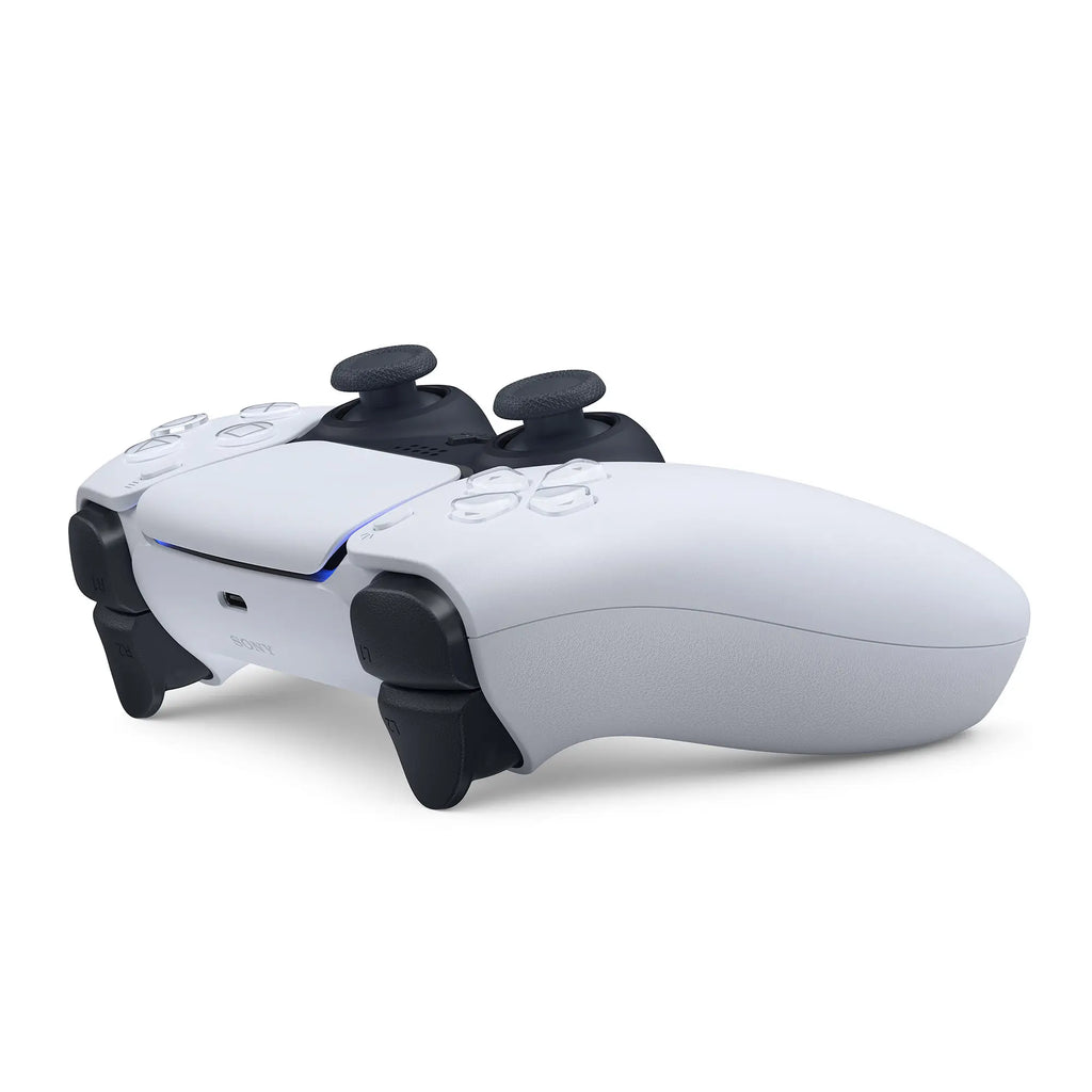 Mando inalámbrico DualSense para PS5, color blanco, con respuesta háptica, gatillos adaptativos, sensor de movimiento y micrófono integrado para una experiencia de juego inmersiva. Compatible con la consola PS5.