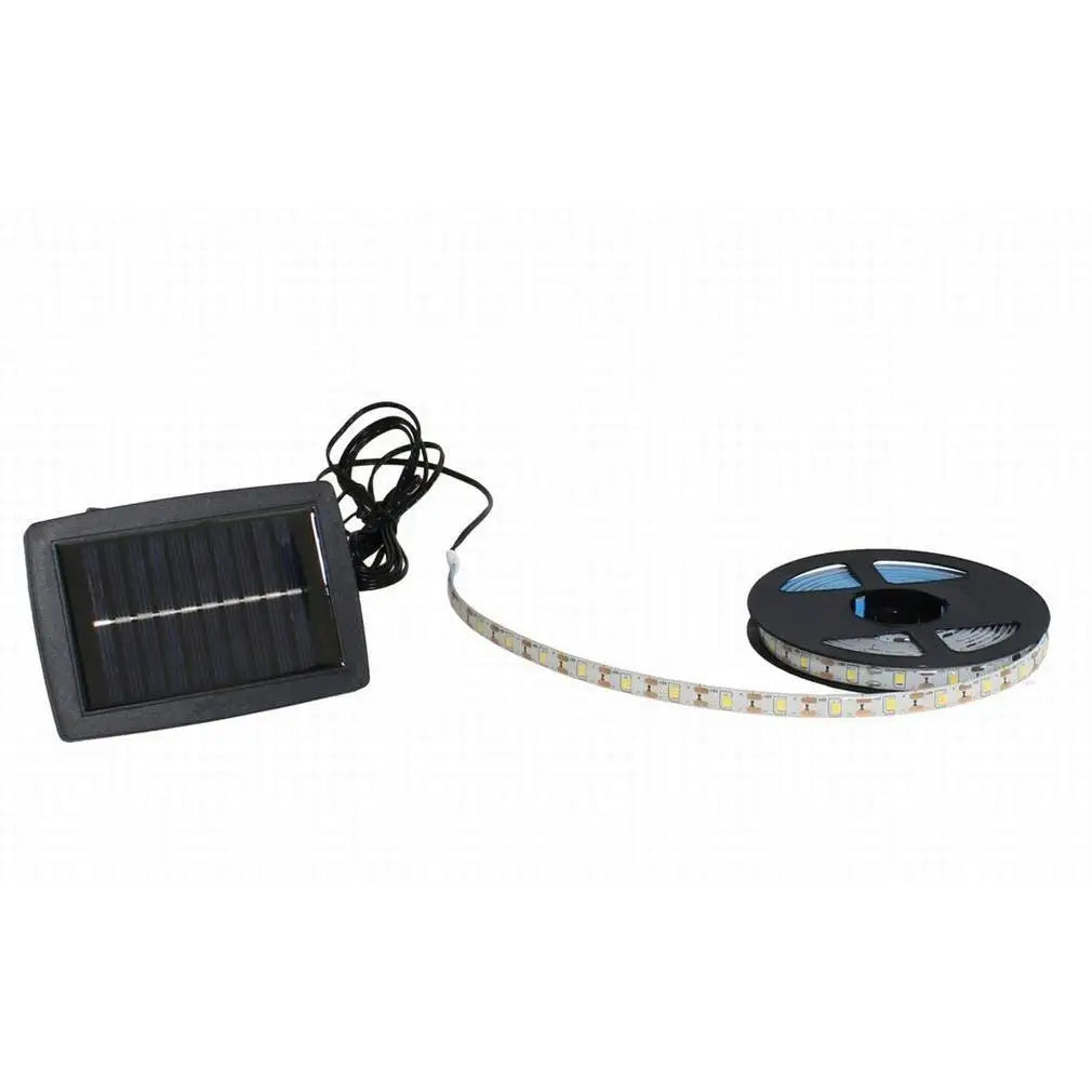 Tira solar Gerimport 180 LED cálidos de 3 m: Tira LED para exteriores que proporciona una iluminación acogedora, ideal para jardines o patios.