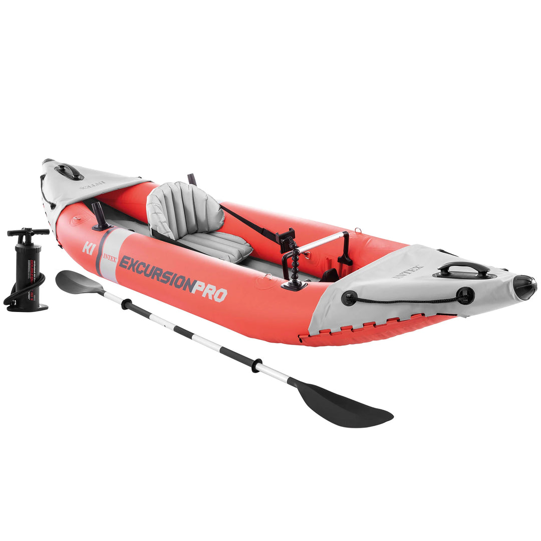 INTEX - Kayak hinchable Excursion Pro K1 o K2, 1 o 2 personas, de vinilo resistente, con 2 quillas, 2 soportes para caña de pesca, incluye remo e hinchador, asiento, respaldo y suelo hinchables, diseño rojo y gris, con bols