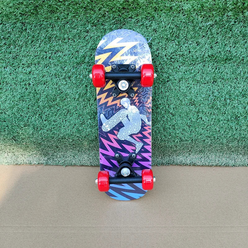 Monopatín para niños de 43cm, tabla de Skate de doble roca de arce, patin para niños, patines adhesivos de dibujos animados, patines para niños, Longboard
