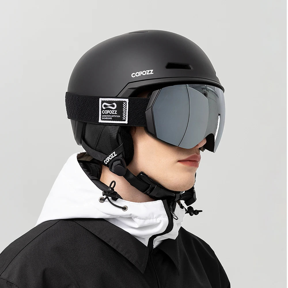 COPOZZ-casco de esquí para hombre y mujer, casco de Snowboard medio cubierto y antiimpacto para adultos y niños, casco de esquí de seguridad para monopatín