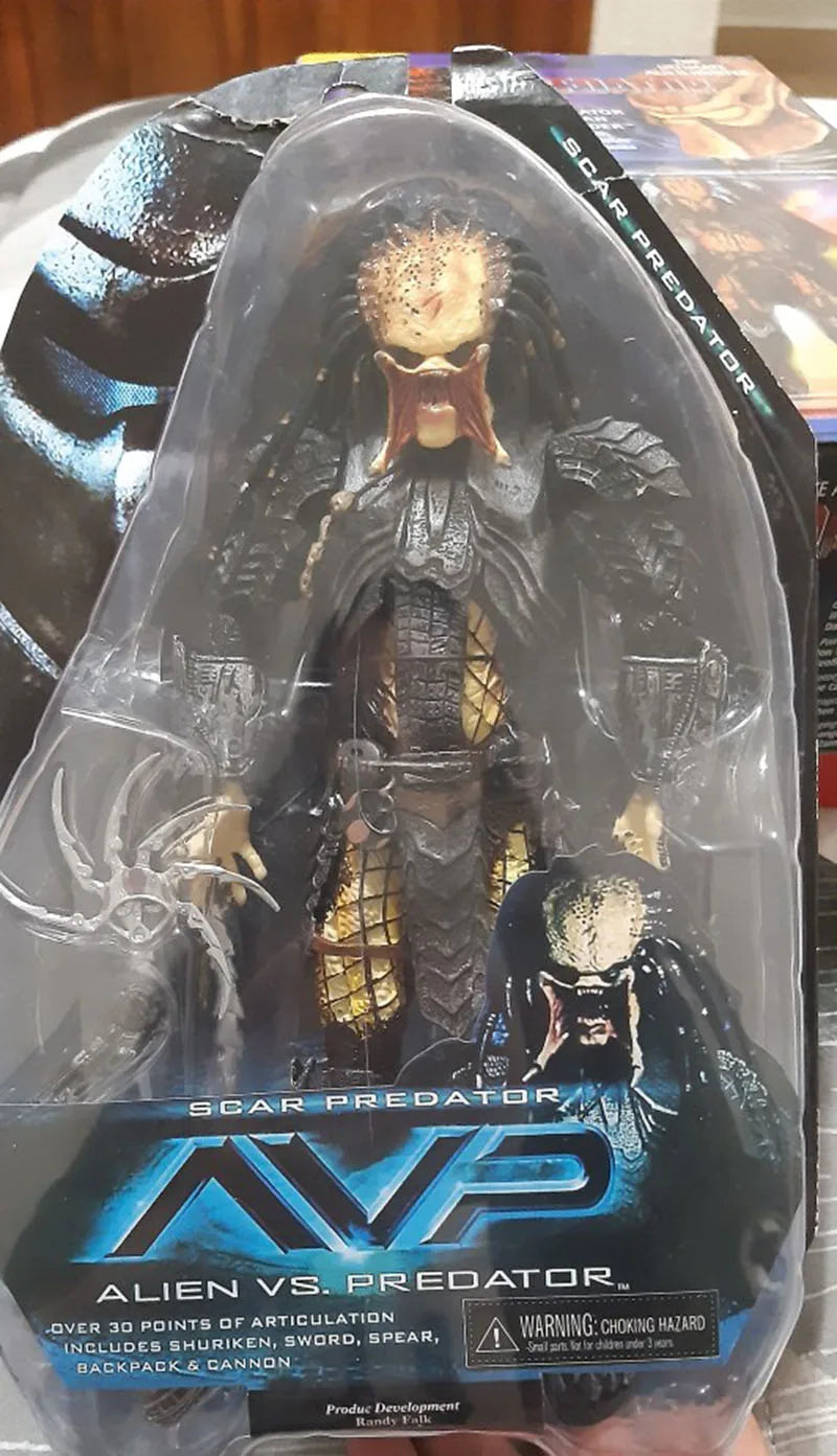 Figura de acción de Predator Scar enmascarado de NECA, figura de Predator Celtic Scar, modelo coleccionable, juguete de regalo, 18 cm