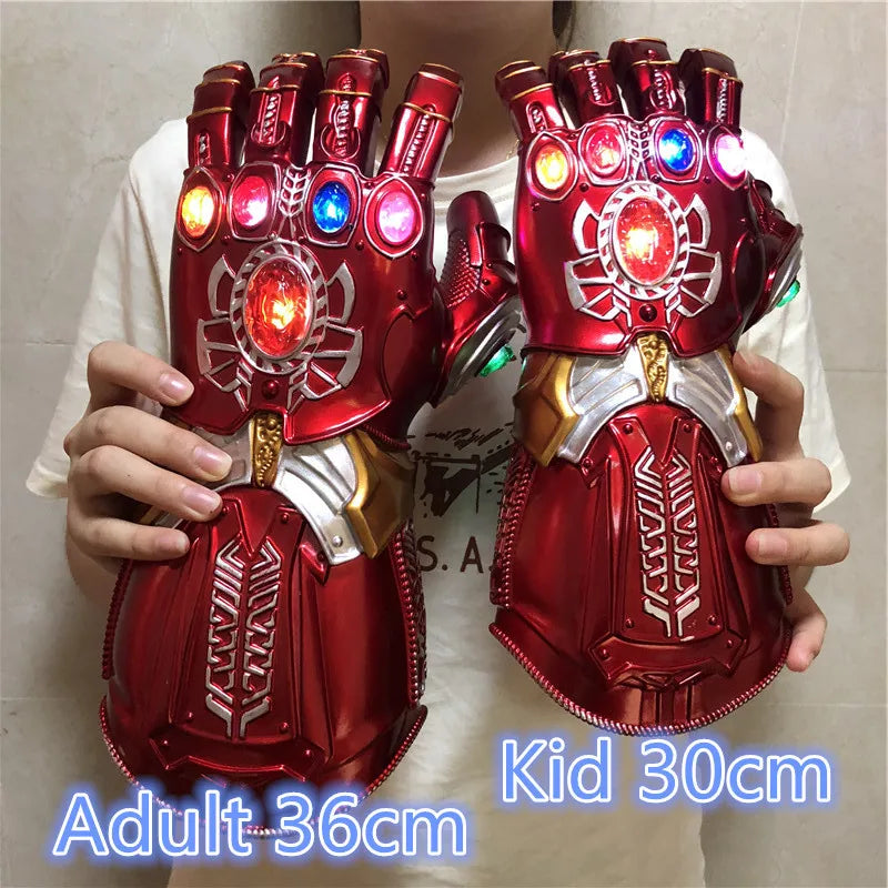 Arma de los Vengadores Superhéroes 1:1, Guantelete de Guerra de Iron Man Thanos, Versión Roja Guantes con luz LED para cosplay, accesorio de figura, regalo para niños