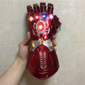Arma de los Vengadores Superhéroes 1:1, Guantelete de Guerra de Iron Man Thanos, Versión Roja Guantes con luz LED para cosplay, accesorio de figura, regalo para niños