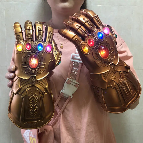 Marvel 1:1 Iron Man infinito piedra Thanos guantes vengadores superhéroe Weapen guantelete guantes con luz LED Cosplay Capitán América chico