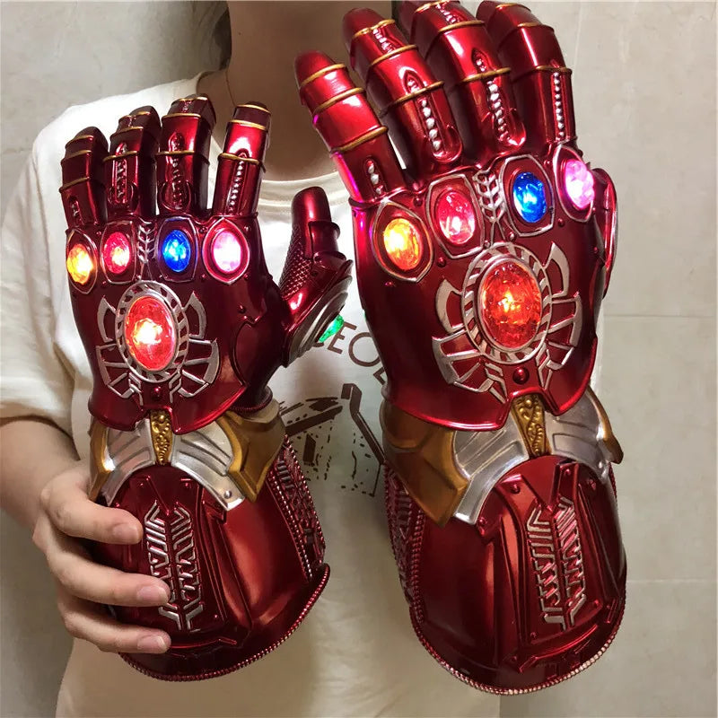 Guante de Superhéroes de Los Vengadores, tejido 1:1, guantelete de Iron Man Thanos, guantes de Cosplay con luz LED, accesorio de Cosplay de película de Halloween
