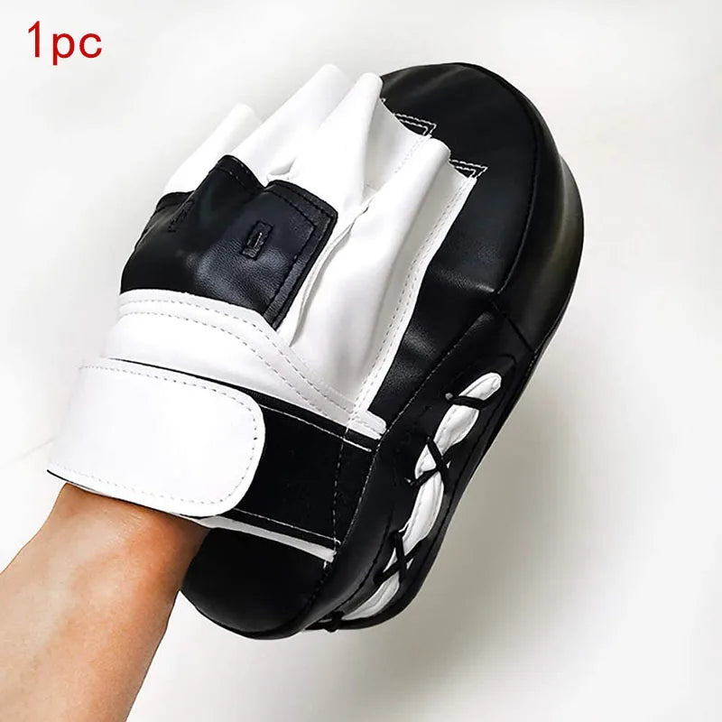 Bolsa de boxeo curvada para niños, equipo de boxeo, bolsas de boxeo de enfoque para Taekwondo, Muay Thai, Karate, almohadillas de entrenamiento de PU, 1/2 Uds.