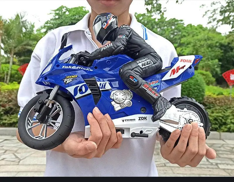 Large Electric RC Motorcycle Self-Balancing, High Speed Drifting & Standing Stunt Car with Multiple Gears for Kids Gift