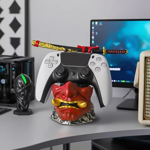 Soporte de gamepad con control blanco, casco dragón rojo y espada decorativa