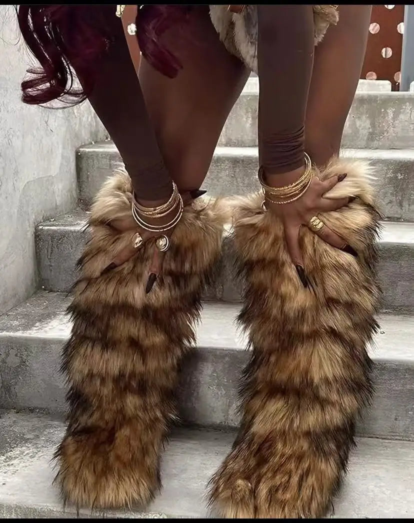 Nuevas botas altas de invierno por encima de la rodilla botas de nieve para mujer más botas de piel de zorro de imitación cálidas de terciopelo botas de invierno de piel de mapache de imitación