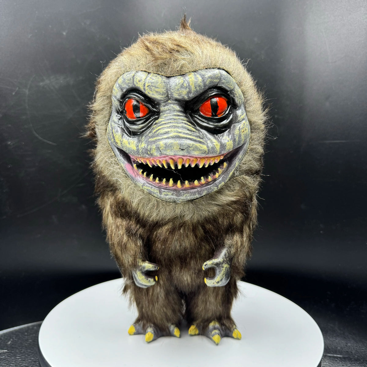 Figura de monstruo realista de la película Critters, muñeco de alienígena pequeño, accesorios coleccionables, regalo para fanáticos, niños, decoración de Halloween