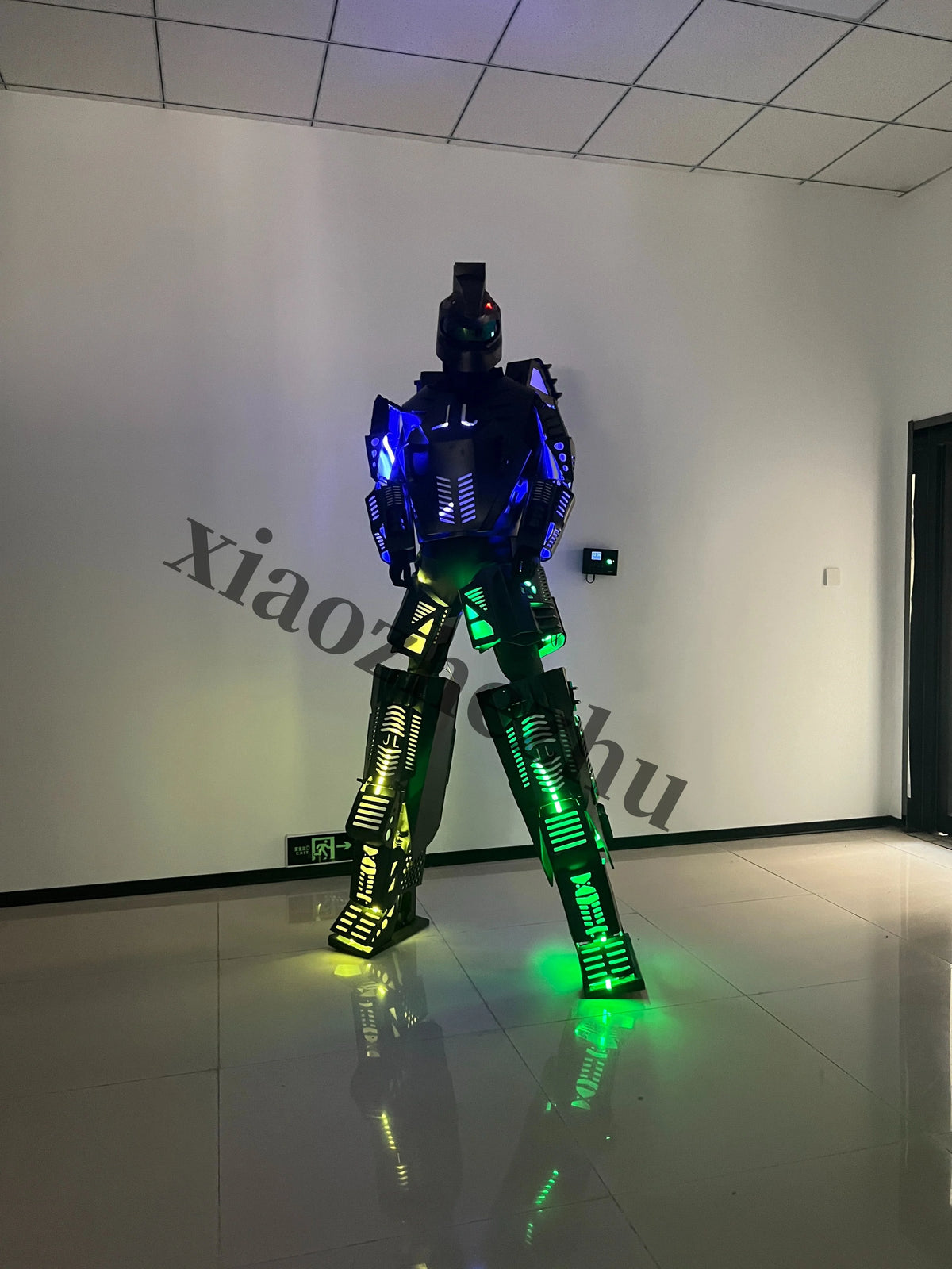 Traje de combate para adultos, réplica exacta de un personaje real, armadura completa, traje de robot, disfraz de mecha, modelo de ropa, juguete, regalo de Navidad.