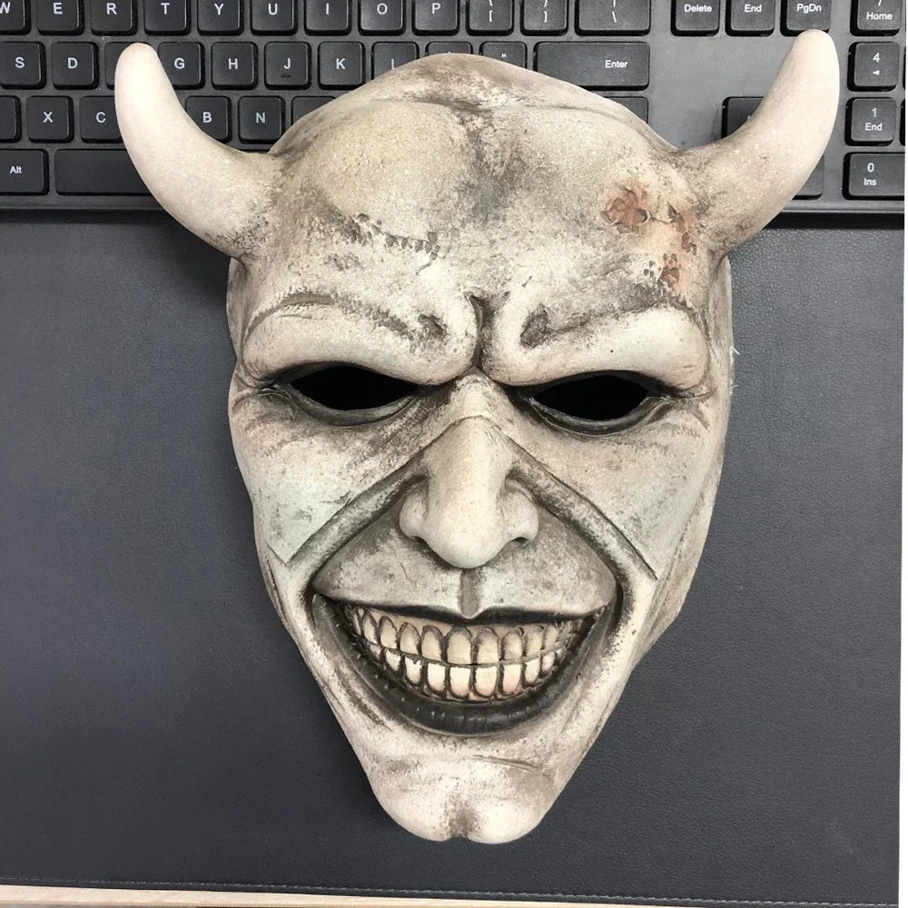 Máscara de cuerno malvado de terror The Grabber, disfraz de cosplay de The Black Phone, casco de látex de media cara aterrador, accesorios de disfraz para fiesta de Halloween y carnaval.