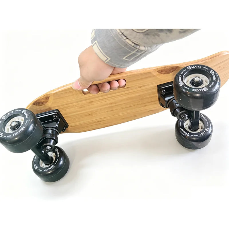 Mini Skateboard Cruiser de 17 Pulgadas para Niños y Adolescentes, Tabla Pequeña con Asa, 4 Ruedas, Penny Board de 45X15cm