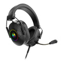 Auriculares gaming con cable negros, aro RGB multicolor en las copas y micrófono.