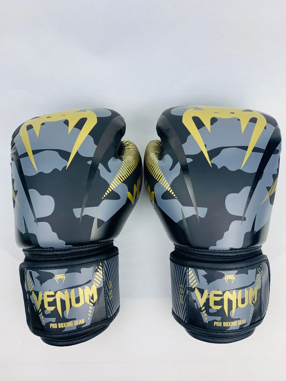 Guantes de Kick Boxing de cuero PU para hombres, mujeres y niños, guantes de lucha, guantes de Kickboxing, guantes de entrenamiento de MMA, Sanda, Karate