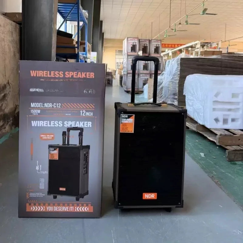 Altavoz de baile cuadrado para exteriores Peak 1000W con micrófono inalámbrico Karaoke varilla de gran volumen Altavoz Bluetooth de madera cine en casa