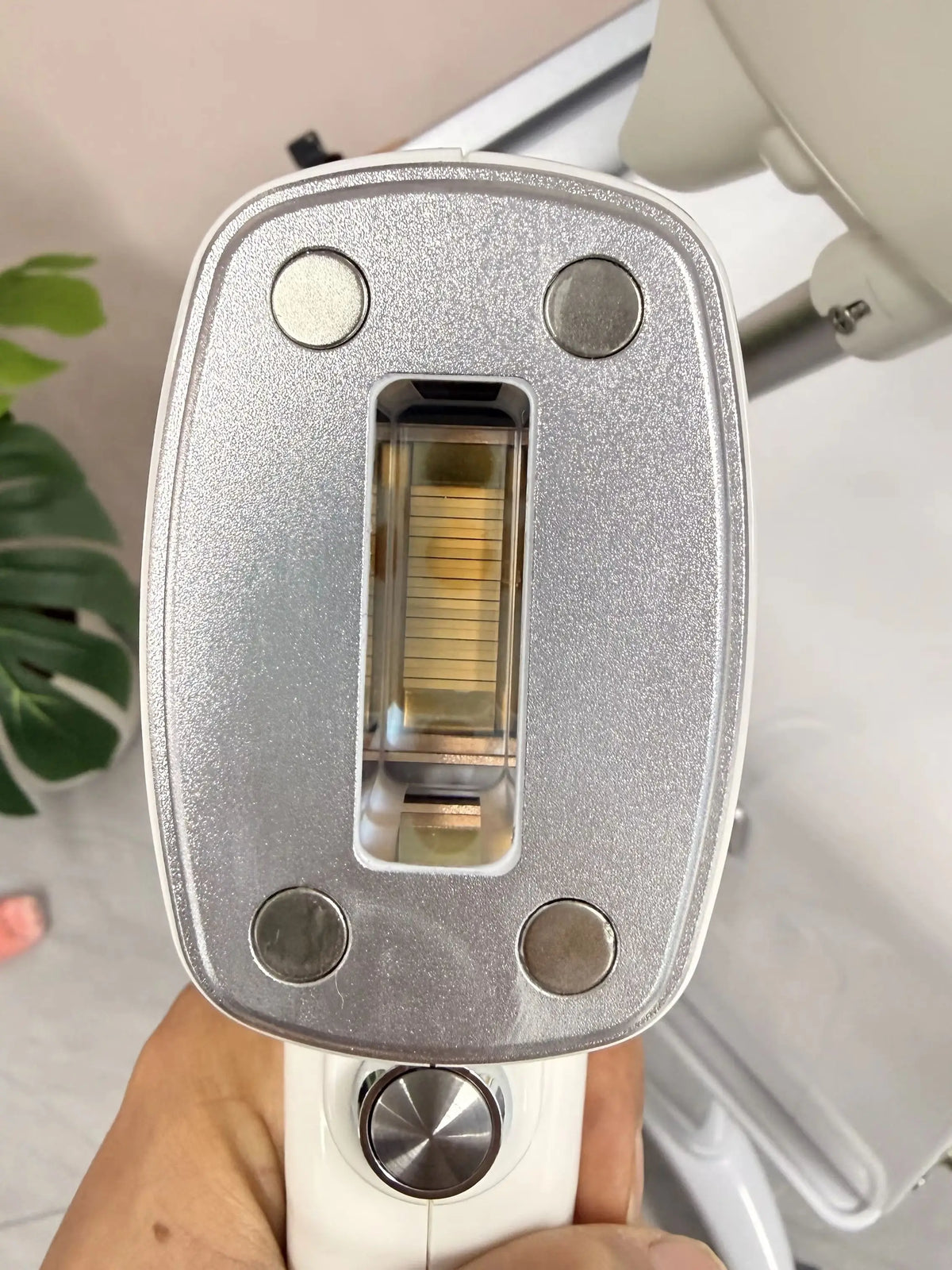 Dispositivo láser de diodo picosegundo FAC 6000W Soprano 2 en 1 de 4 longitudes de onda 755 808 940 1064nm para la reducción permanente del vello y la eliminación de tatuajes