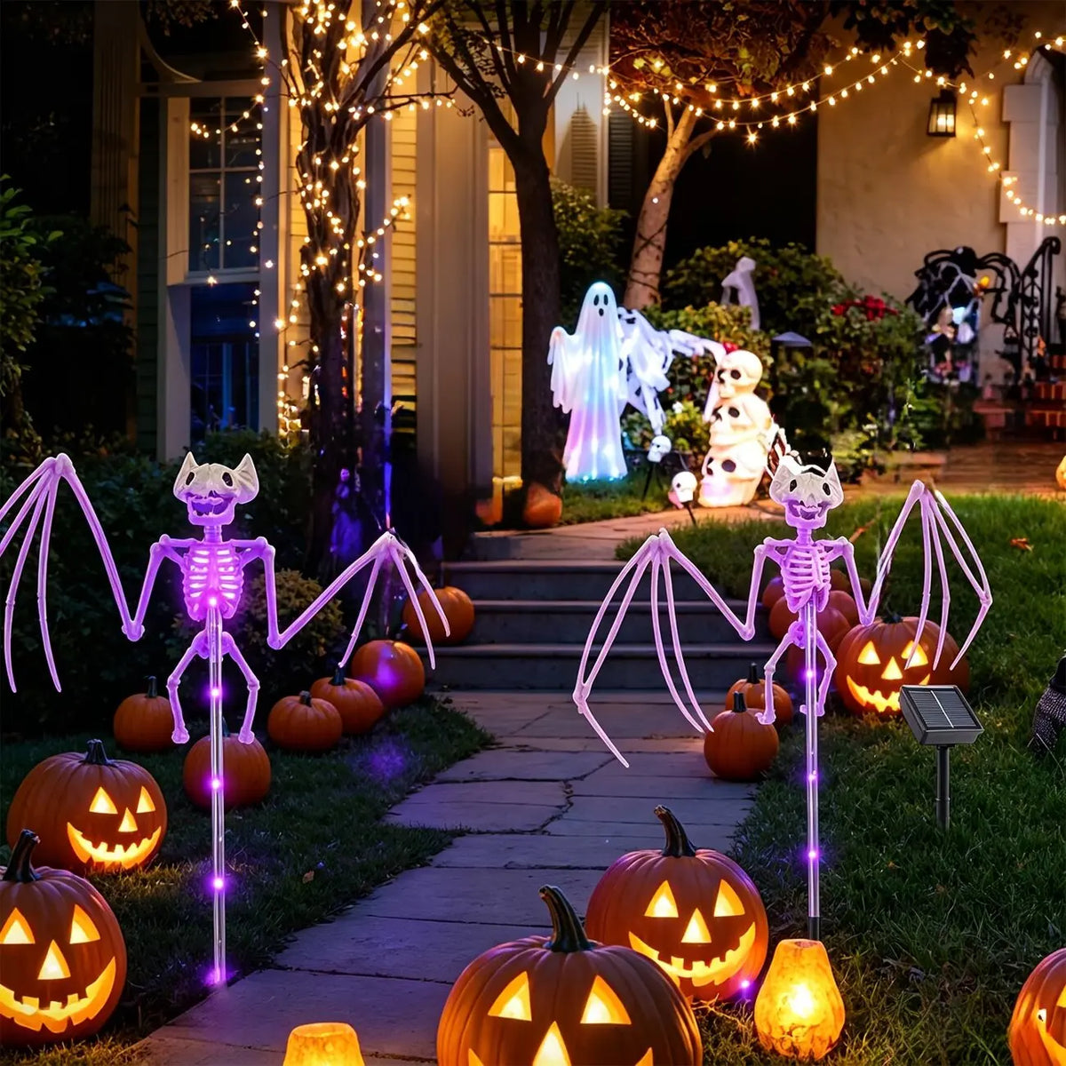 Set de 2 luces solares de Halloween con forma de esqueleto de murciélago en 3D, luces LED moradas y naranjas para jardín, decoración impermeable de terror para fiestas en casa
