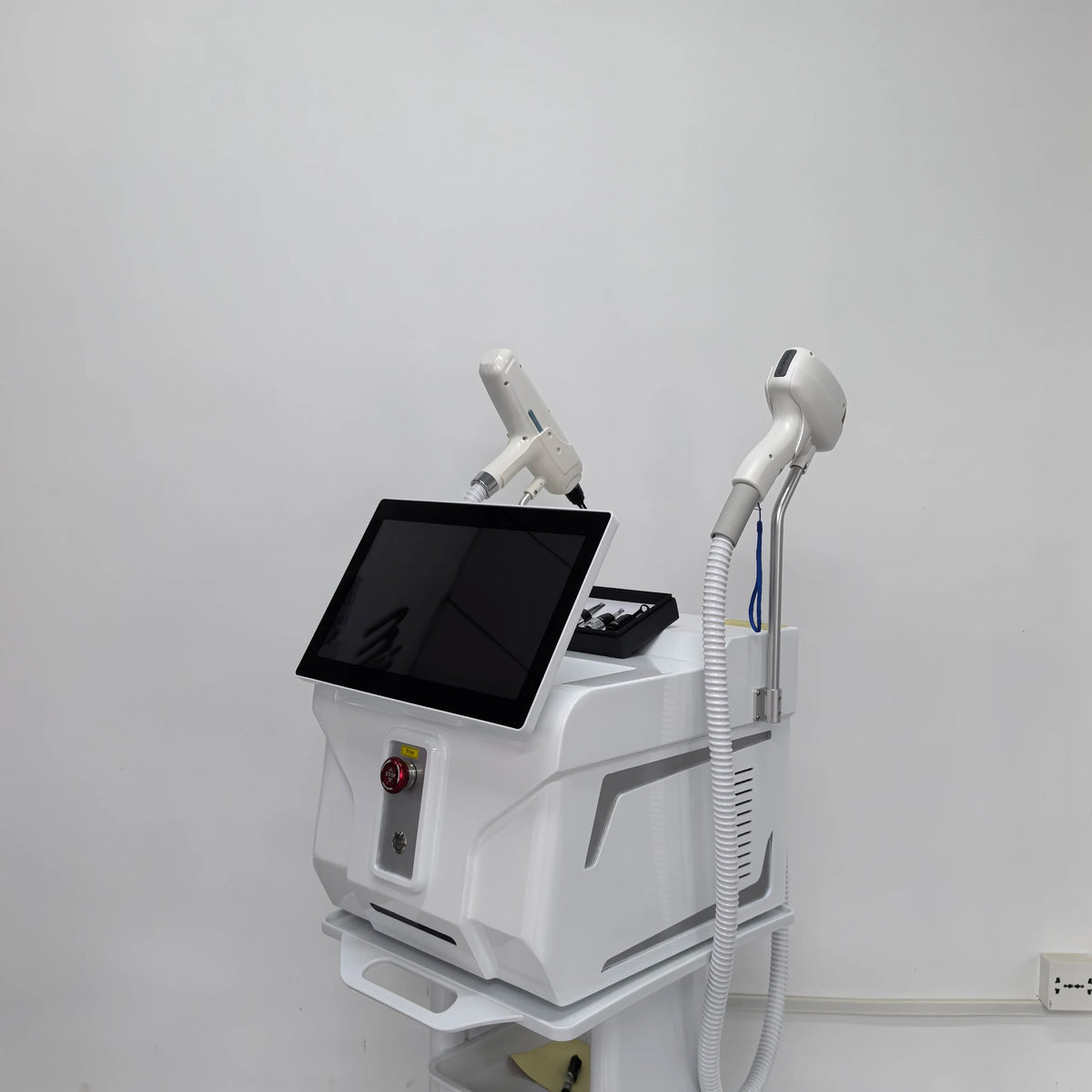 FAC 2 EN 1 NUEVO Láser de Diodo Profesional 5000w Máquina de Depilación Láser Pico Qswitch ND YAG Máquina de Eliminación de Tatuajes 6 Ondas 808NM