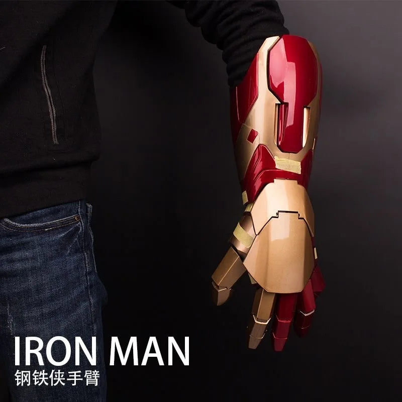 Nuevo Mk43 1:1 vengadores Marvel Iron Man guantes de brazo brillantes Cosplay accesorios de rendimiento figura usable juguetes muñecas regalos