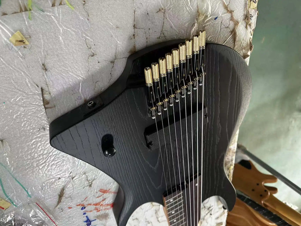 Guitarra eléctrica Yin y Yang de 9 cuerdas sin cabeza negra, pastilla de alta calidad, envío gratis