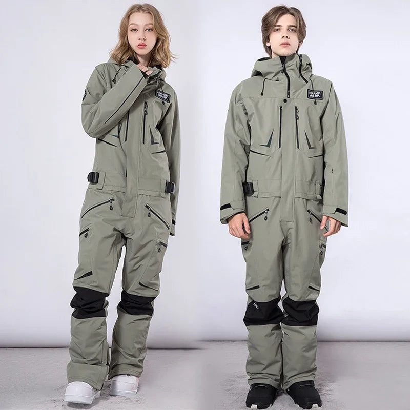 Traje de nieve de una pieza para hombre y mujer, mono de esquí cálido impermeable para exteriores, ropa femenina a prueba de viento para Snowboard de montaña, novedad de invierno de 2024