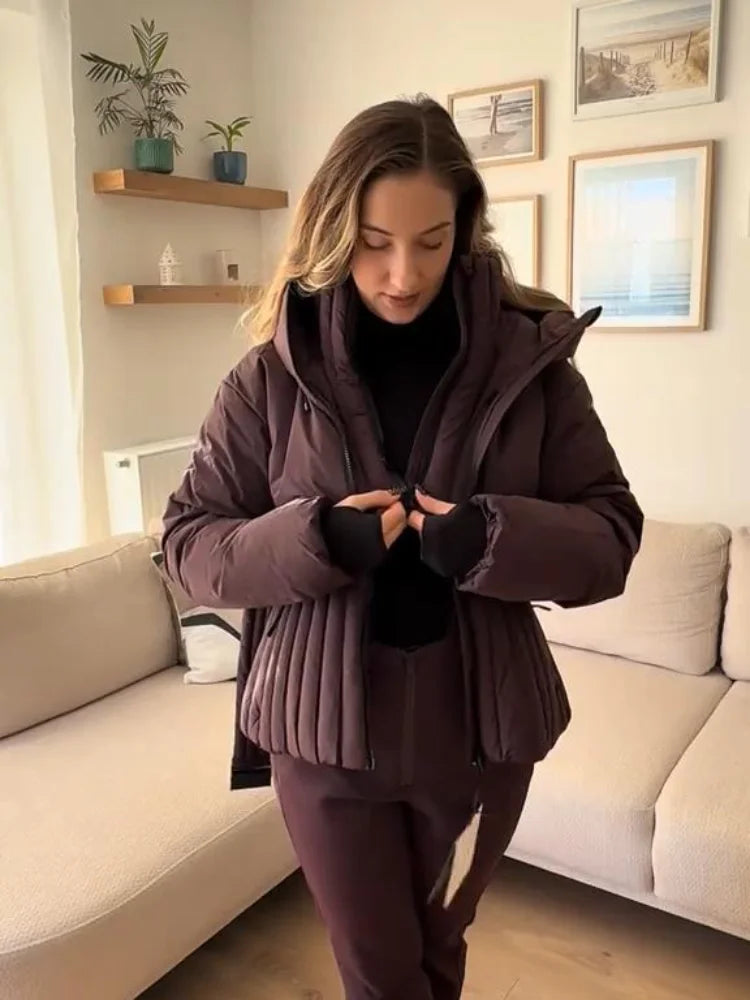 Mono de esquí con capucha blanco elegante para mujer con cinturón cálido a prueba de nieve ropa de nieve de una pieza deportes de invierno moda traje de nieve para mujer