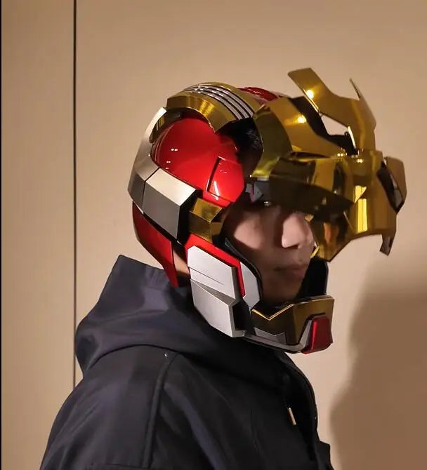 1/1 Casco de Iron Man, modelos Mk5, Mk50 y Mk17. Casco que se puede usar y transformar, con activación por voz de Jarvis y apertura y cierre eléctricos. Artículo de colección.