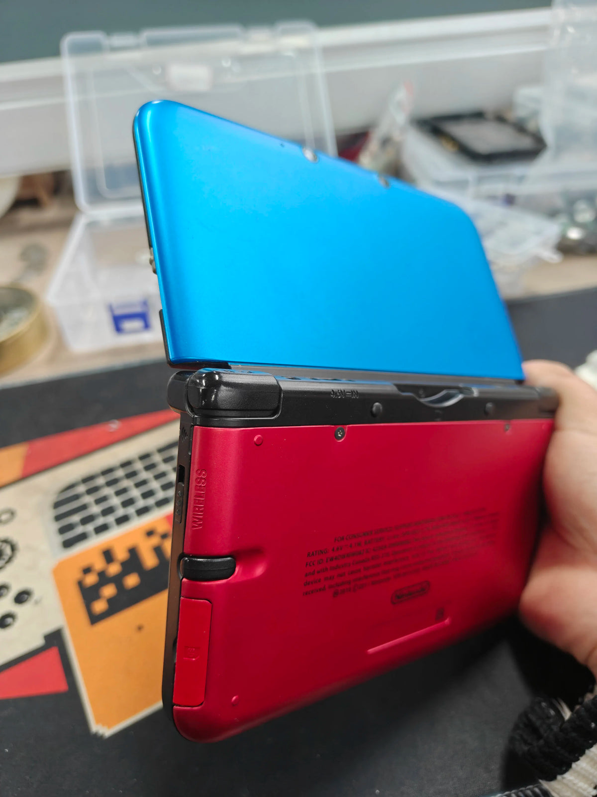Consola de juegos original 3DS XL LL - Sin arañazos en la pantalla - Consola sin restricciones de región - Con lápiz táctil y cable de datos - 3DS XL / 3DS LL