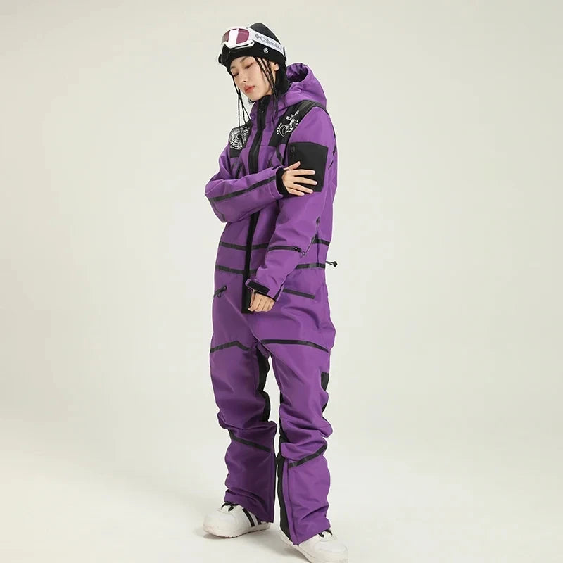 Mono de esquí impermeable con capucha para mujer, traje deportivo de Snowboard para mujer, traje de nieve de una pieza para invierno, ropa general de montaña 2023