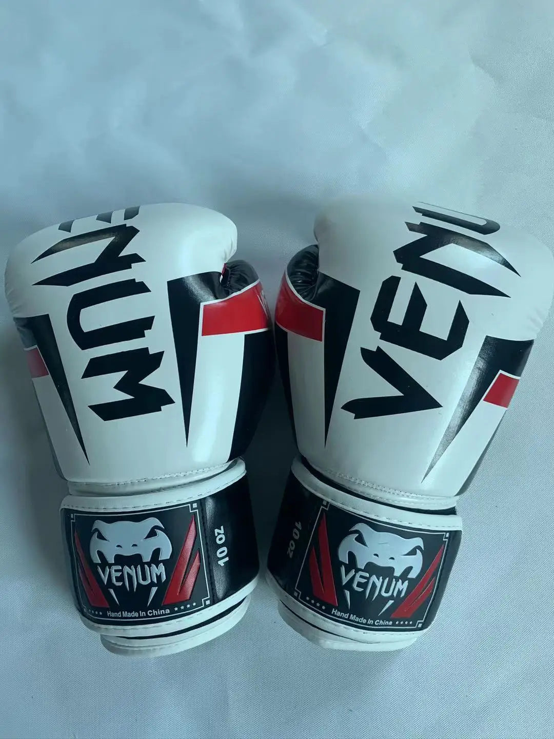 Guantes de Kick Boxing de cuero PU para hombres, mujeres y niños, guantes de lucha, guantes de Kickboxing, guantes de entrenamiento de MMA, Sanda, Karate