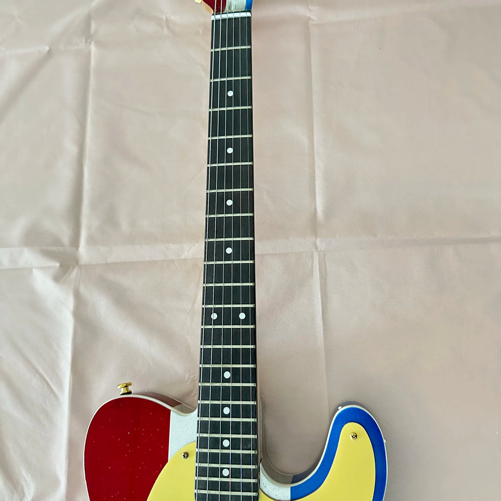 Guitarra Eléctrica Roja, Plateada y Azul con Brillantina, Rayas Verticales, Herrajes Dorados, Pastillas Individuales, Estilo Vintage Country Rock, En Stock