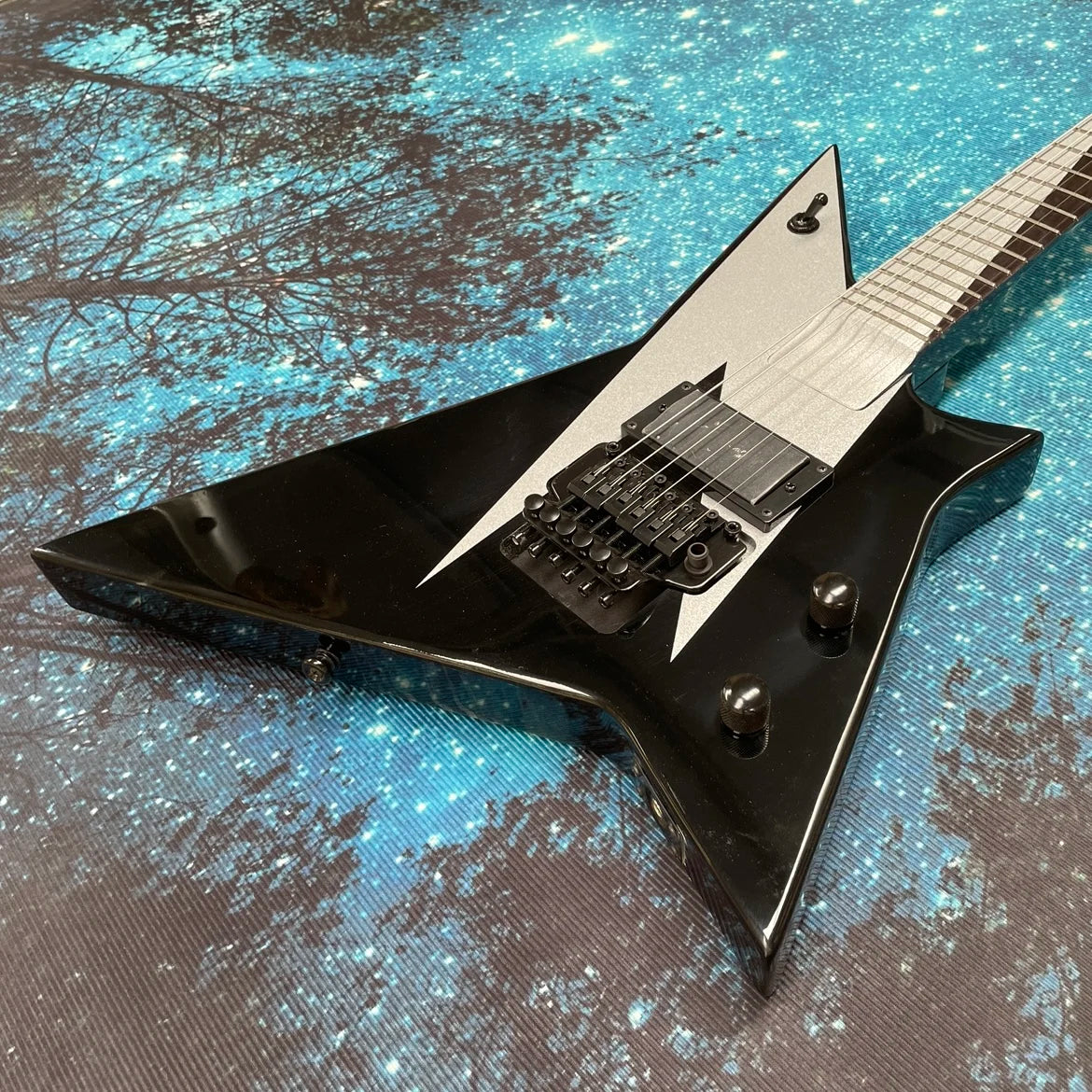 Guitarra Eléctrica de 6 Cuerdas, Diapasón de Palisandro, Sistema de Trémolo de Doble Bloqueo, Guitarra Eléctrica Ideal para Shred