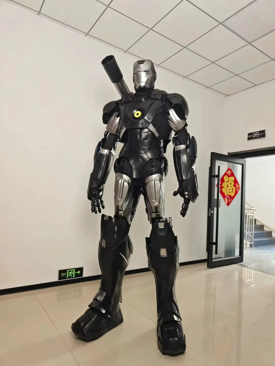Traje de batalla portátil Iron Man, armadura de Robot de cuerpo completo, disfraz de Cosplay para adultos, figura de acción Mecha, juguete para regalo de Navidad