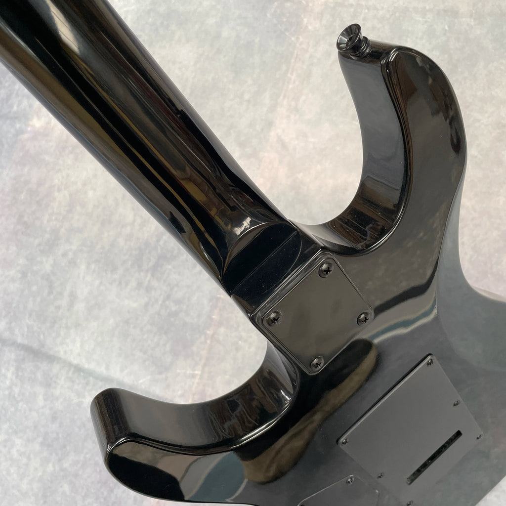 Guitarra eléctrica negra personalizada de 6 cuerdas, diapasón de palisandro, caoba, herrajes negros, guitarra eléctrica