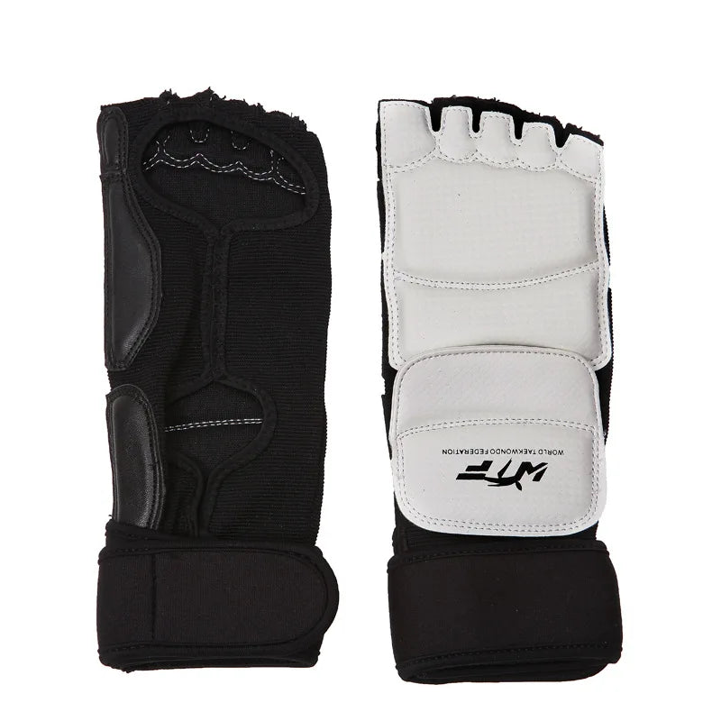 Guantes de boxeo de medio dedo para hombres y niños, protectores de pies para Taekwondo, Karate, Muay Thai, entrenamiento, nuevo