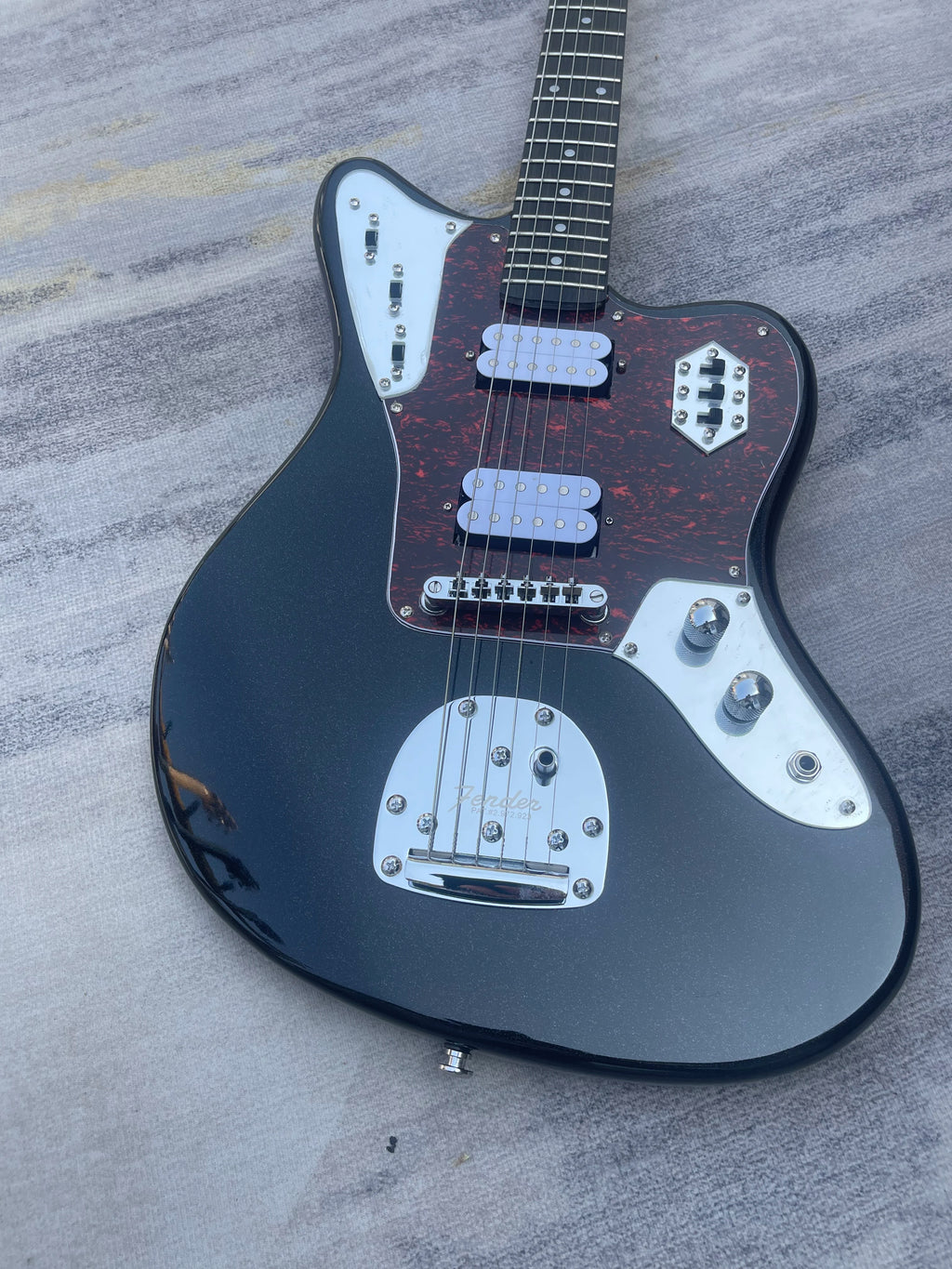 Nueva Guitarra Eléctrica JG Negra con Doble Pastilla Humbucker, Pickguard de Concha de Tortuga, Cuerpo Offset, Guitarra Indie Rock, Envío Incluido