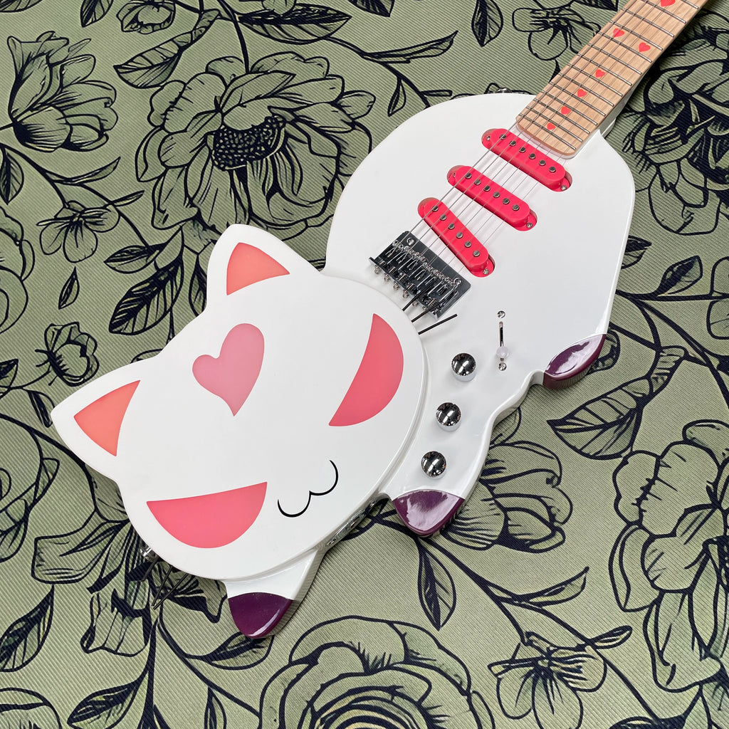 Guitarra eléctrica con forma de gato kawaii, guitarra con incrustaciones en forma de corazón en el diapasón de arce, guitarra eléctrica para principiantes