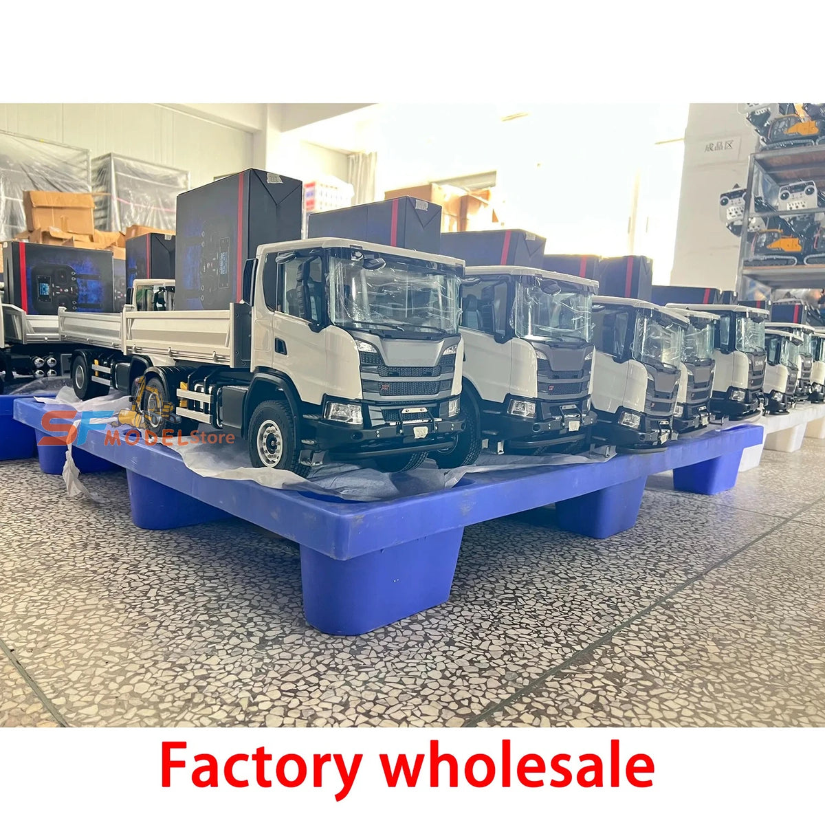 Camioneta RC Double Eagle 4x4 1/14 E022, Modelo de Camión Volquete a Control Remoto con Sistema de Iluminación, Juguete de Auto a Control Remoto para Adultos