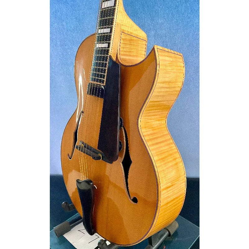 Guitarra Eléctrica Hecha a Mano por Luthier