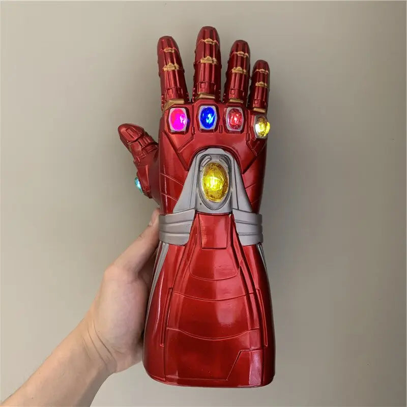 Guante de Thanos Iron Man 1:1, guantelete con luz LED, vengadores, guantes de superhéroe, héroe de Marvel, Capitán América, Cosplay, Thor, regalo para niños