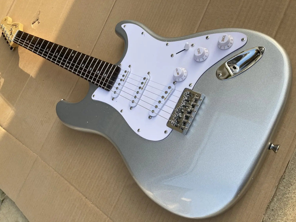 (Entrega en 25-35 días) En stock Guitarra eléctrica con cuerpo personalizado de caoba 05
