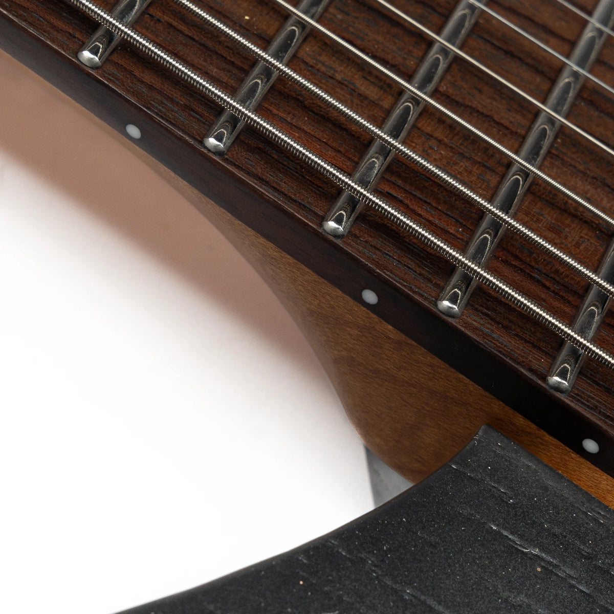 EART Guitar GW-7F Guitarra eléctrica sin cabeza Guitarra de viaje liviana de 7 cuerdas