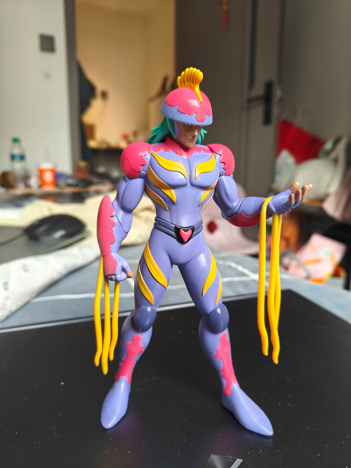 Saint Seiya Esther - Líder de los Santos Fantasmas, los Tres Monstruos de las Profundidades: Serpiente Marina/Delfín/Medusa - Modelo coleccionable de resina