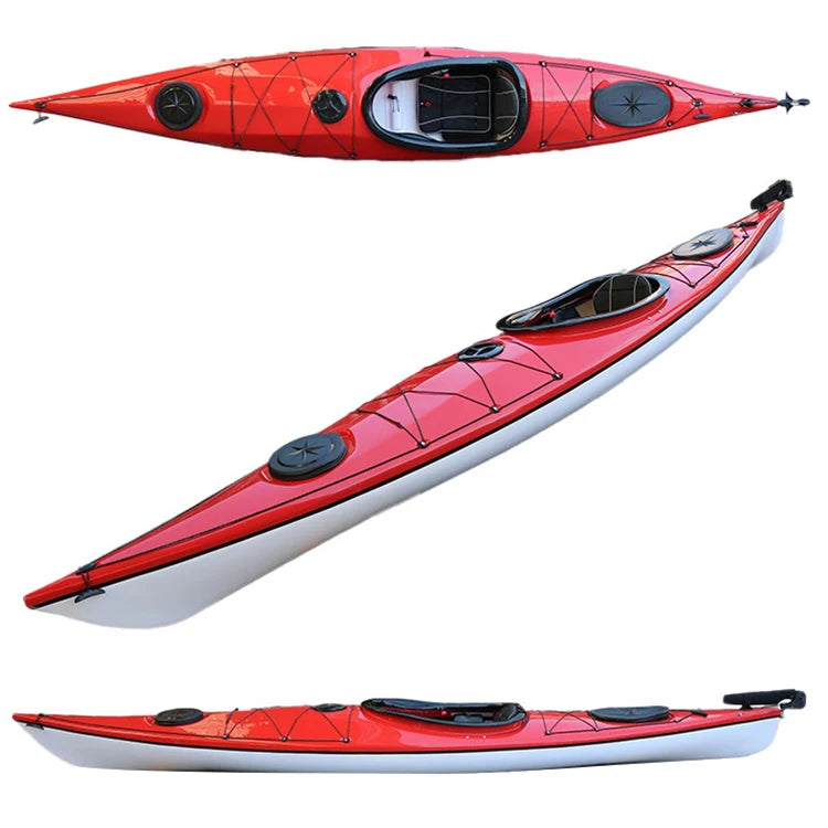 Canoa de plástico individual de carreras barata y liviana para una persona sentada en kayak deportivo