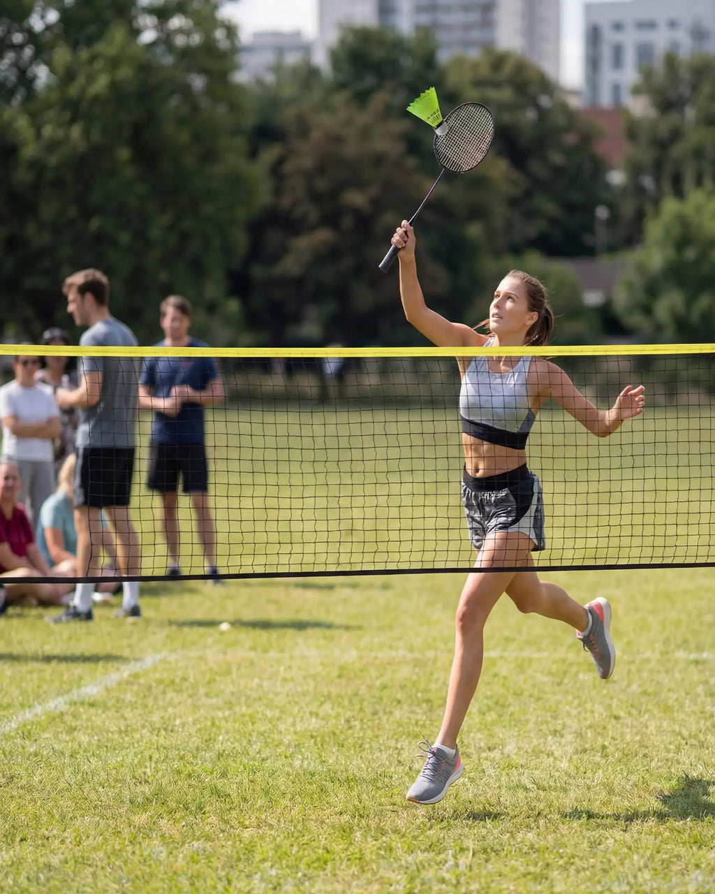 Juego de red de bádminton y pickleball ajustable en altura de 5,1 m – Portátil con bolsa, incl. 2 raquetas, 2 palas, 3 pelotas – Ideal para jardín, playa y actividades al aire libre