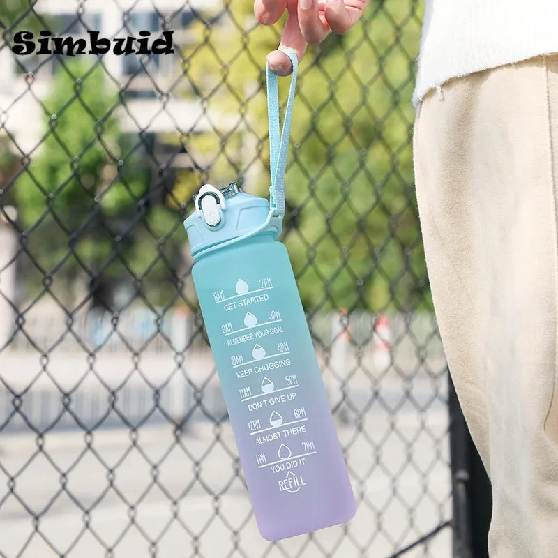 Botella deportiva de 600ML/750ML/1000ML con escala de tiempo, botella para beber de Color degradado para exteriores, taza de paja motivacional portátil para Fitness